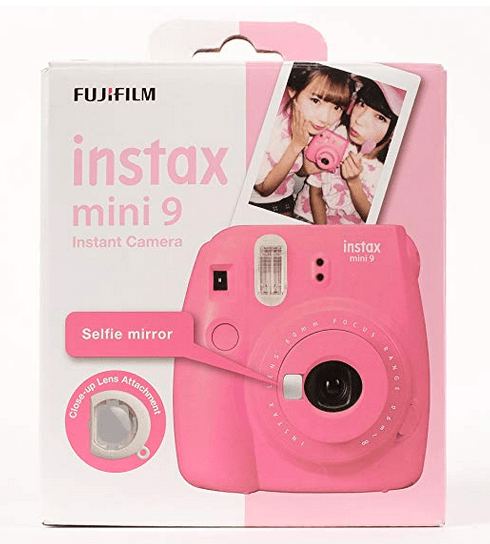 organiser un photobooth avec l'aide de l'instax Mini 9 Fujifilm rose