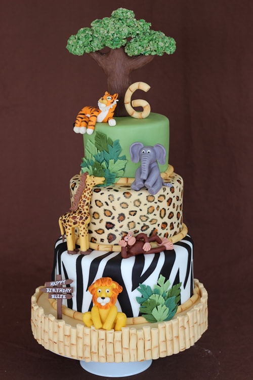 Gâteau 3 étages sur le thème de la jungle