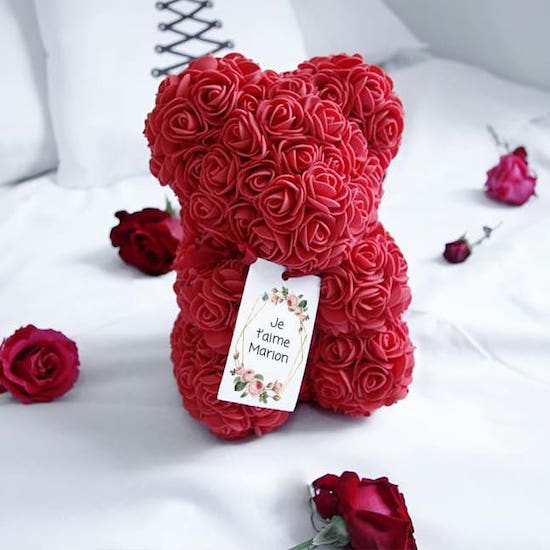 Ours en peluche à rose cadeau de Saint-Valentin pour femme enceinte