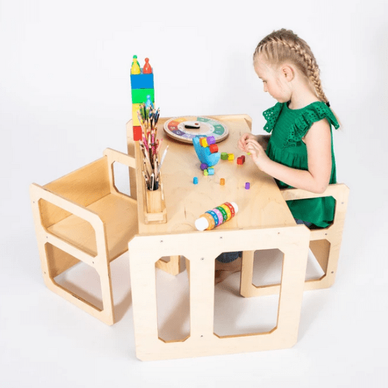 Chaise et table Montessori - Créatrice ETSY : MontessoriHOUSEbed