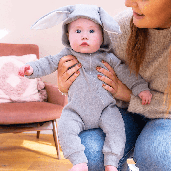Pyjama bébé lapin - Créatrice ETSY : SparksAndDaughters