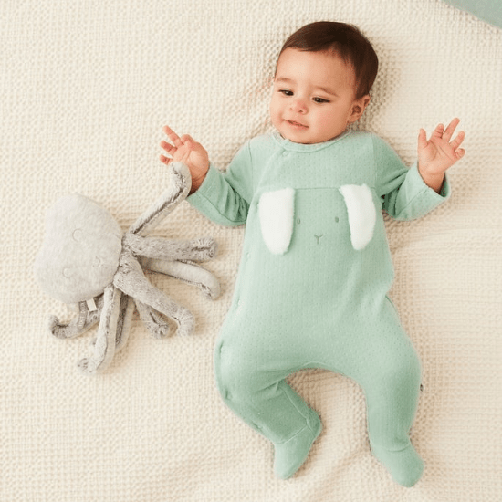 Pyjama bébé thème lapin Tape à l'oeil idée cadeau pâques bébé