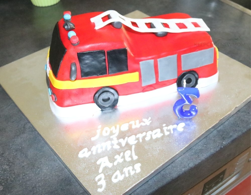 Gateau d'anniversaire enfant camion de pompier