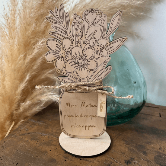 Vase et bouquet en bois - Créatrice Etsy : DuSuddanslesidees