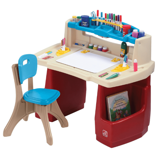 Bureau maternelle et créatif Step2