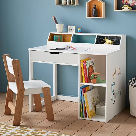 Bureau maternelle pour garçon vertbaudet