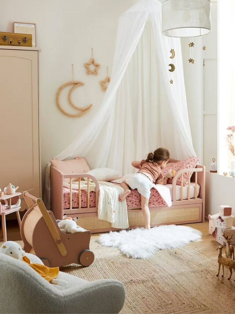 Lit pour chambre enfant maternelle