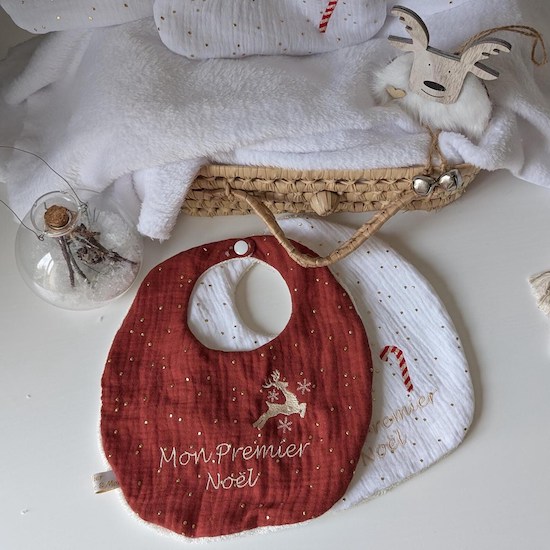 Bavoir personnalisable Mon premier Noël - Créatrice ETSY : AtelierNovembreMars